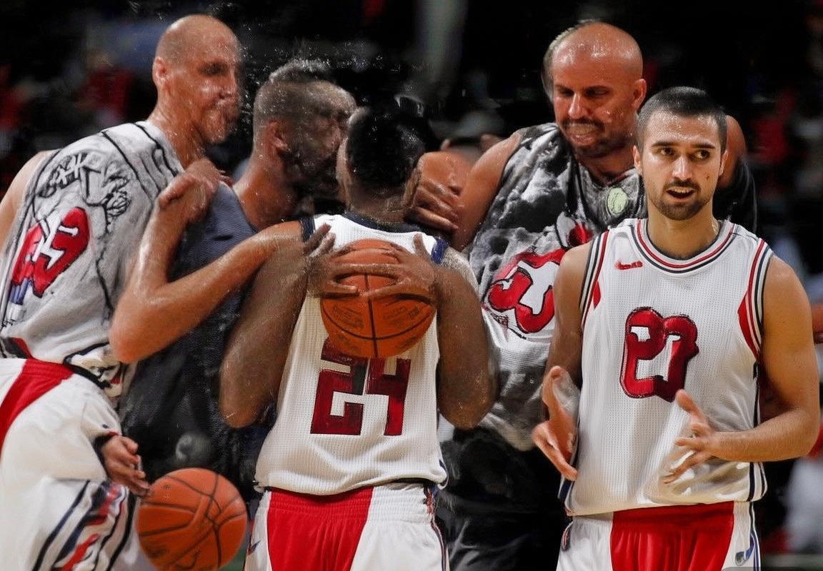 公牛对凯尔特人经典对决：比分变化、精彩瞬间与战术解析(图1)